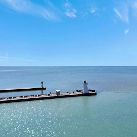 Luxe Lodges On Lake Erie Port Dover Εξωτερικό φωτογραφία