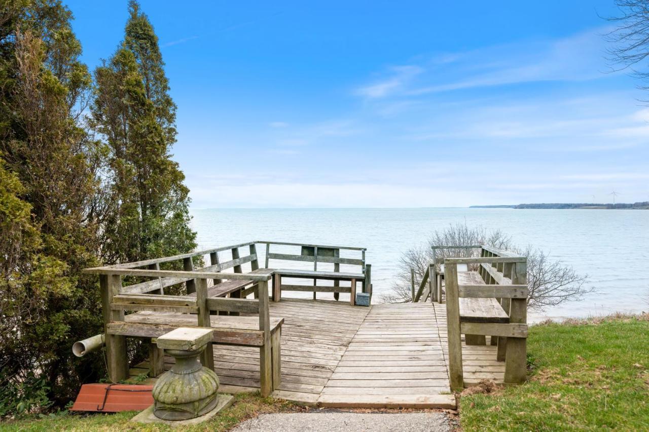 Luxe Lodges On Lake Erie Port Dover Εξωτερικό φωτογραφία